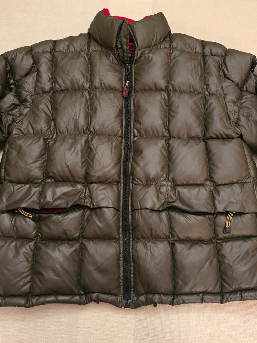 Gorpcore Tommy Hilfiger Expedition down puffer jacket